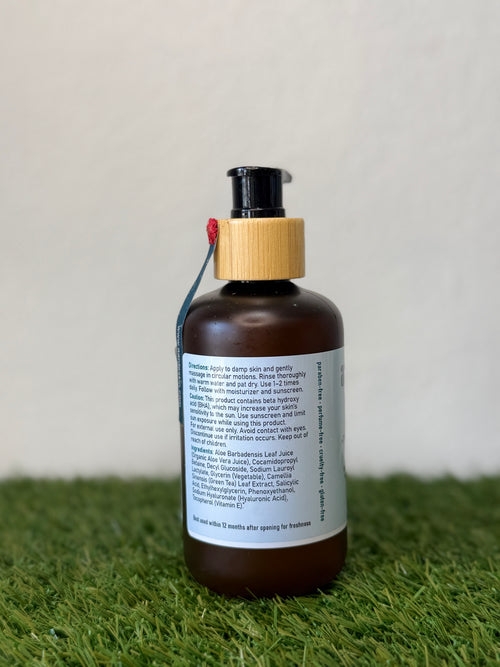 Aardeskin Salicylic Acid Deep Cleanser