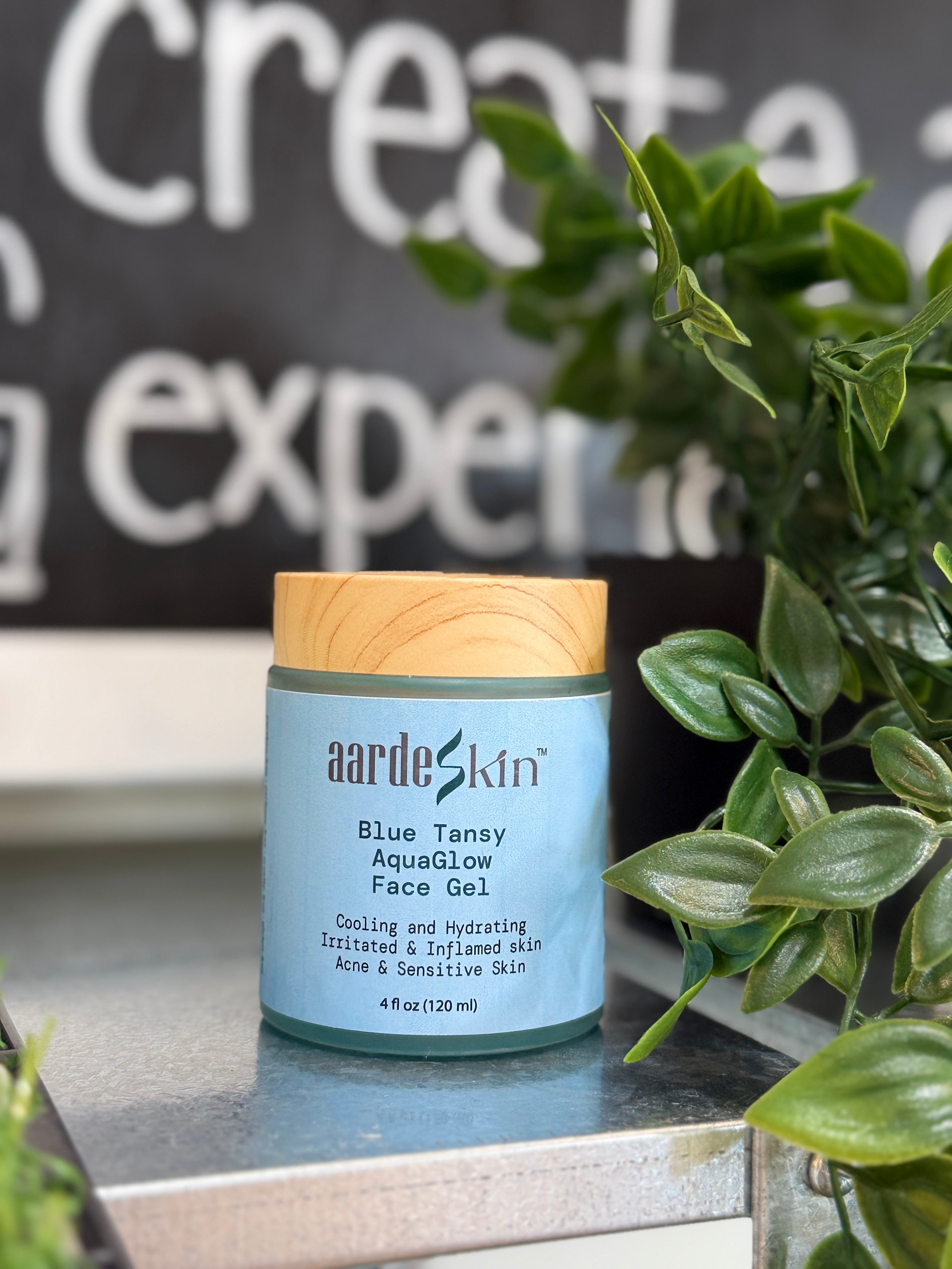 Aardeskin Blue Tansy AquaGlow Face Gel